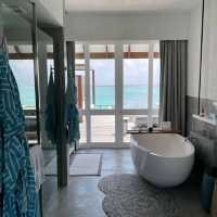 Four Seasons Resort Maldives at Landaa Giraavaru