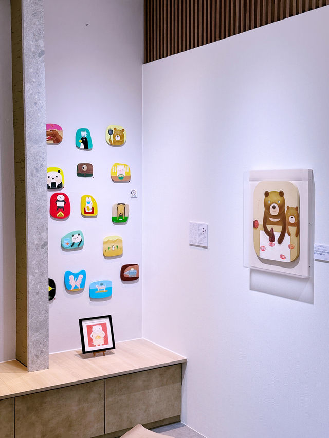 A Whimsical Escape: Saito Sho’s “Wisps in the Enchanted Garden” at 45 Tras Street
