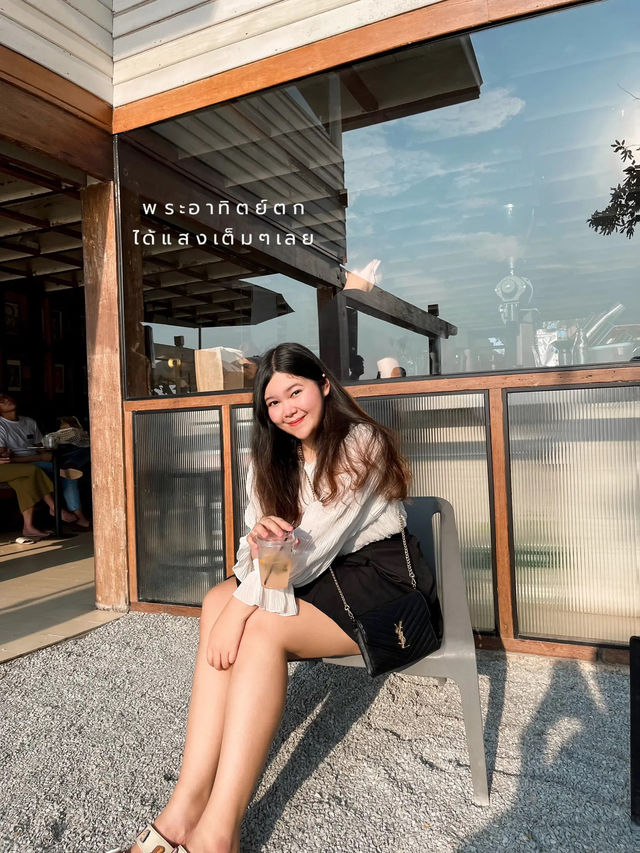 ☕️ WAY COFFEE HOUSE คาเฟ่ยอดฮิตติดริมทะเลบางแสน🏝️