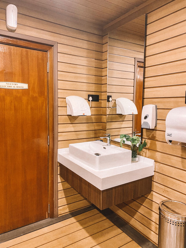 Comfort and great vibes stay at Mardhiyyah Hotel