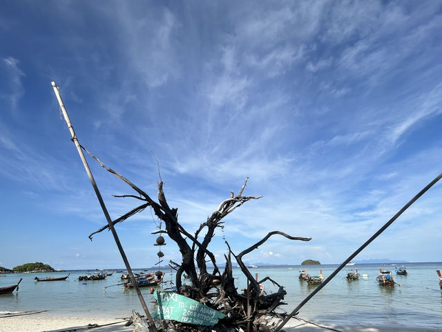 Lipe Thailand with Akira Lipe resort