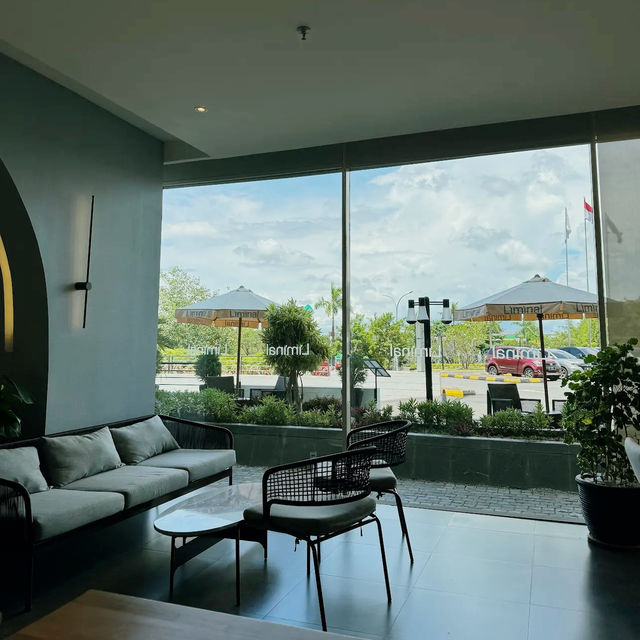 Liminal Coffee + Bites in Batam