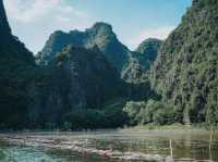 ล่องเรือที่พายด้วยเท้ากับธรรมชาติสวยงาม