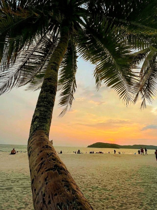 Comfort, Convenience, and affordable at Royale Chenang Resort, Langkawi.🏝️🌊🍺🌴 