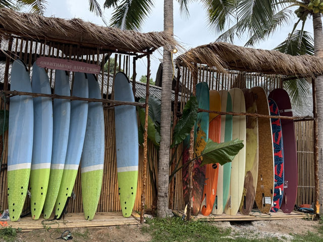 Beach Club จันทบุรี ที่ Hale Hala