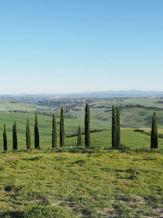 世界遺産の絶景　イタリア　トスカーナのオルチャ渓谷