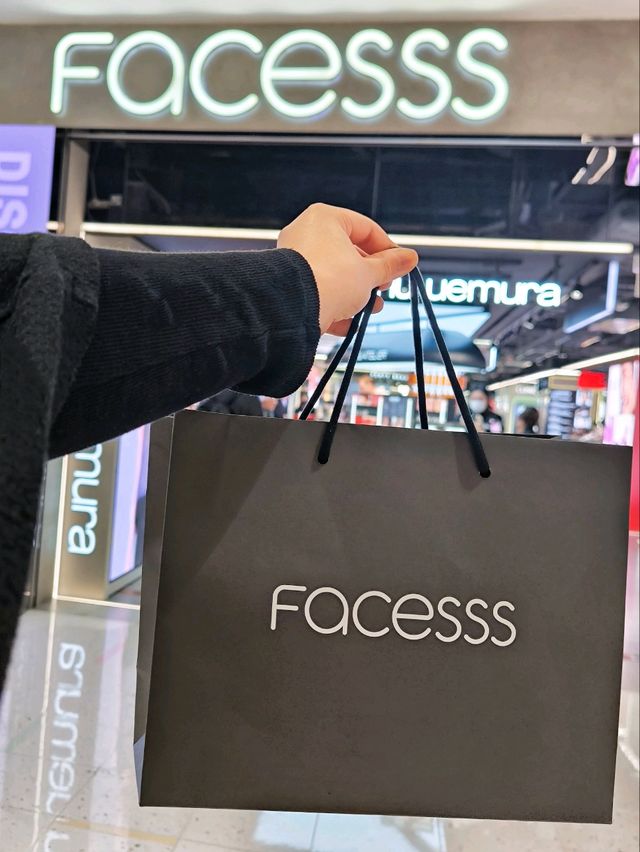 放假購物熱點!!護膚品美妝品齊集於🌟Facesss🌟