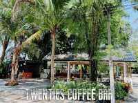 TWENTIES COFFEE BAR เหมือนนั่งจิบกาแฟอยู่บ้าน