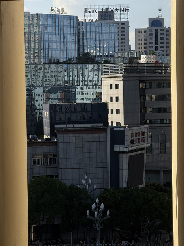 Beautiful and Underrated Gem in china