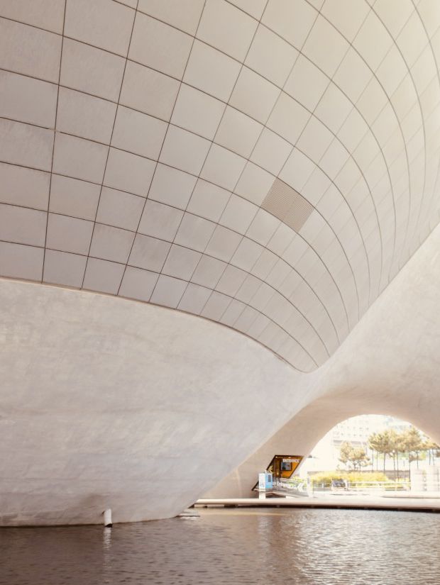 Tri-bowl: A Unique Architectural and Cultural Experience in Incheon