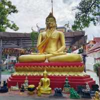 พระพุทธรูปปางเพศบรรพชิต ท้าวเวสสุวรรณ องค์พญานาค