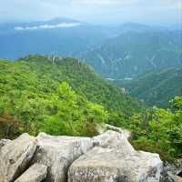 Seoraksan’s Southern Right, Less Crowds, All the Wow
