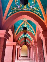 🇲🇾☀️ Melaka Escape: Riverside Luxury & Historic Streets Await at Casa del Rio! 🏞️🍹