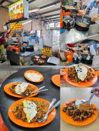 Muar's Must-Eat:Smoky Otak-Otak Char Kway Teow!