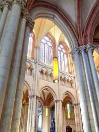 ⛪🇫🇷 Hidden Gem of Brittany: Cathédrale Saint-Jean-Baptiste de Léon! ✨🌿