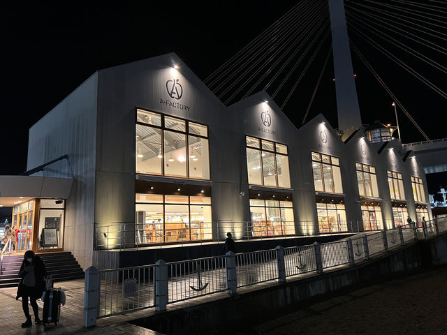 🍎 Apple Wonderland by the Sea – A-FACTORY is Aomori’s Sweetest Stop!