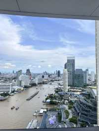 Millennium Hilton Bangkok โรงแรมในกรุงเทพ