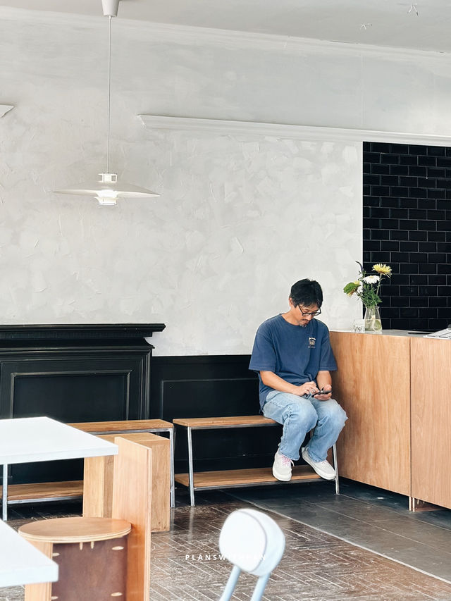 PATH CAFE (NIMMAN SOI7)