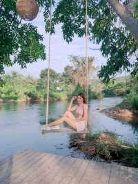 The Tree Riverside Kaeng Krachan