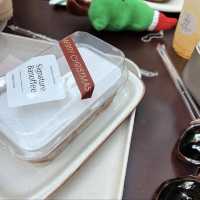 Mistletoe Flour Thyme – Pattaya 