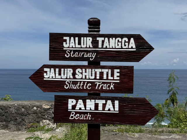 Gunung Payung Beach: Our Favorite Uluwatu Secret! 🏝️💙