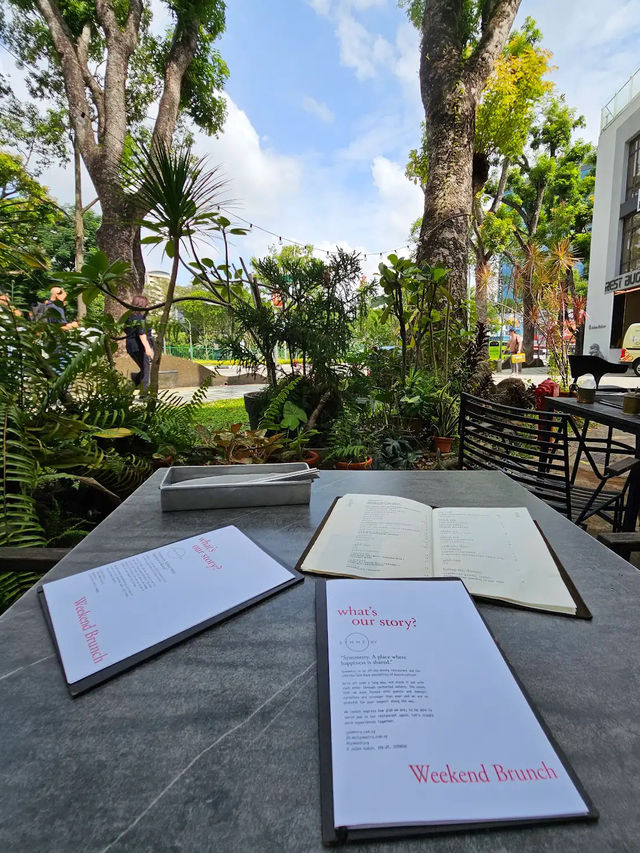 Urban Equilibrium, Discovering Singapore’s Symmetrical Soul