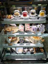 See Calm Cafe Phuketแวะมานั่งใจเย็นก่อนขึ้นเครื่อง