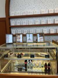 Sirene Cafe & Restaurant Hatyai, French Flair Meets Cozy Elegance