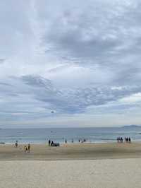 รีวิวหาดหมีเค (My Khe Beach) – ชายหาดในดานังที่ใคร
