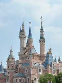 Shanghai Disneyland: The Park That Redefined the Magic