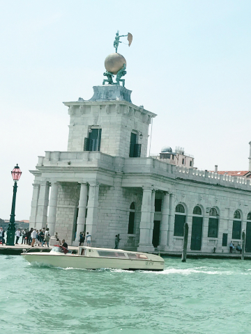 ✨ヴェネツィア旅行記 – サンタ・マリア・デッラ・サルーテ聖堂で