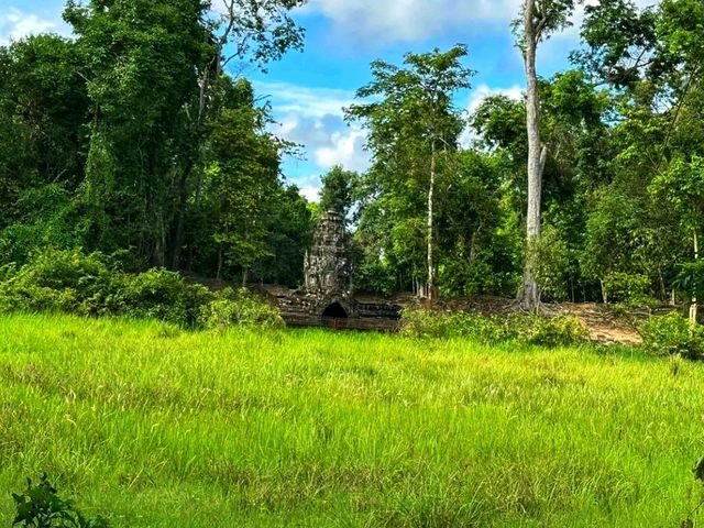 🌊 Neak Pean – A Serene Island Temple in Siem Reap 🌊