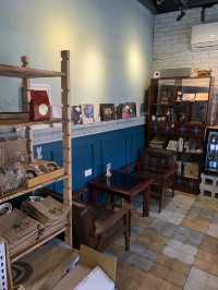 대만 감성 가득한 융캉제 카페 CAFE BUZI