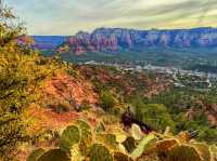 🌄 “Sedona Trail View Point – Where the Red Rocks Touch the Sky!”