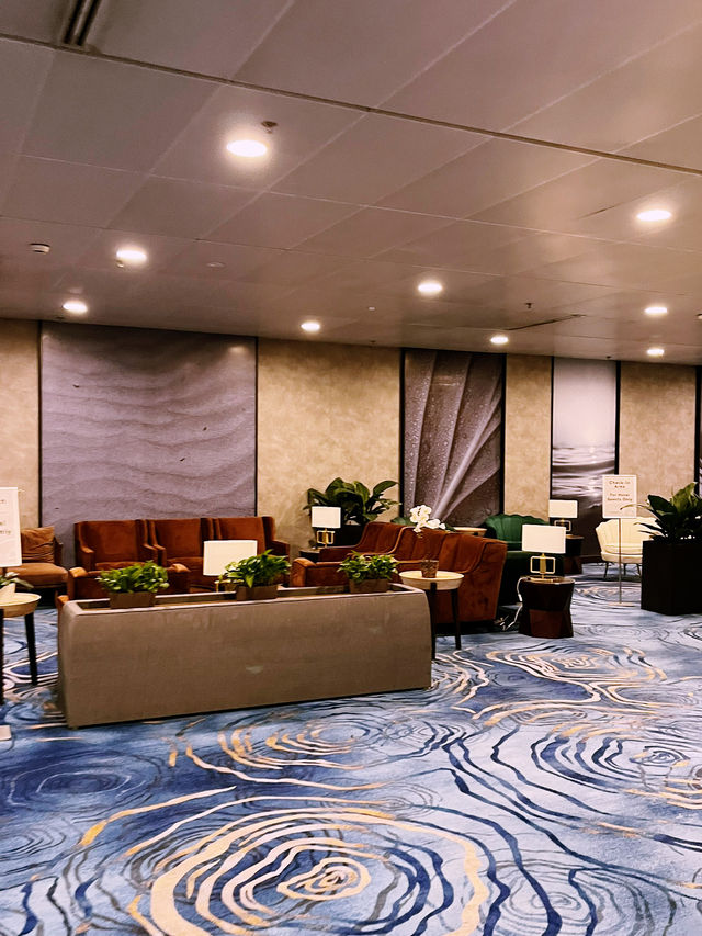 Changi Airport: World-Class Haven of Greenery and Comfort Changi Airport: World-Class Haven of Greenery and Comfort