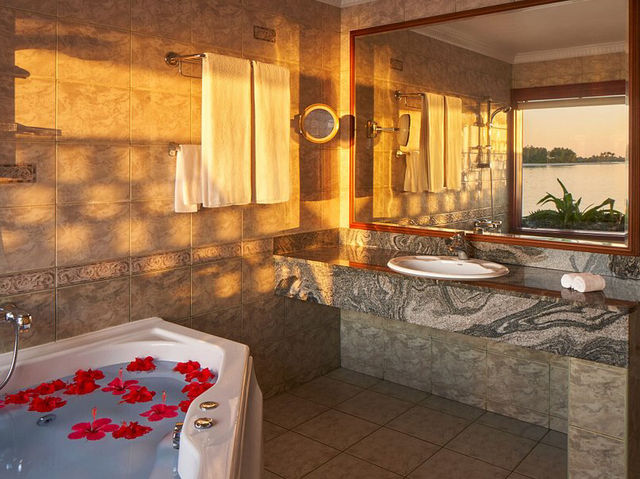 Villa Park Sun Island Resort