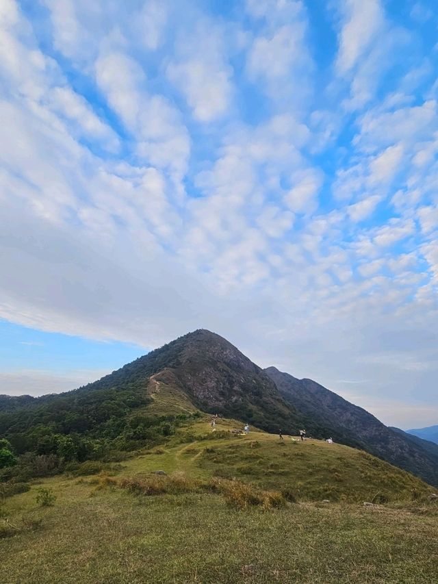 香港昂平日落絕美山林風景🌄 香港昂平日落絕美山林風景🌄