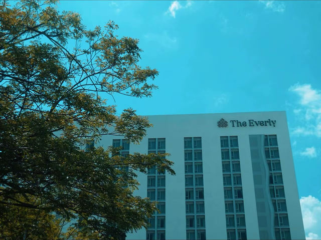 A Stylish Escape: The Everly Hotel A Stylish Escape: The Everly Hotel