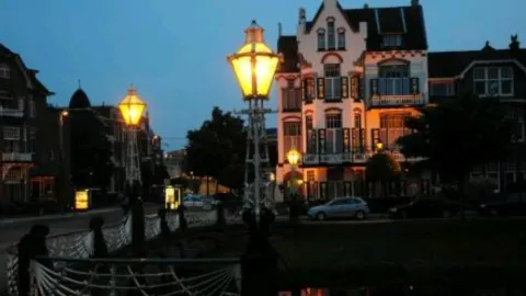 
⭐️ Hotel Molendal Review – A Warm Art Nouveau Stay in the H — traveler post in Arnhem