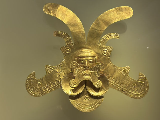 Discovering the Gold Museum (Museo del Oro)
