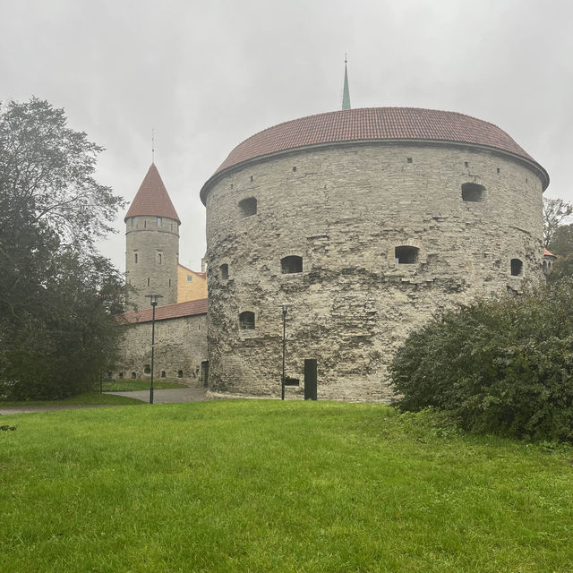 The Broken Line Monument,Tallinn Estonia🇪🇪