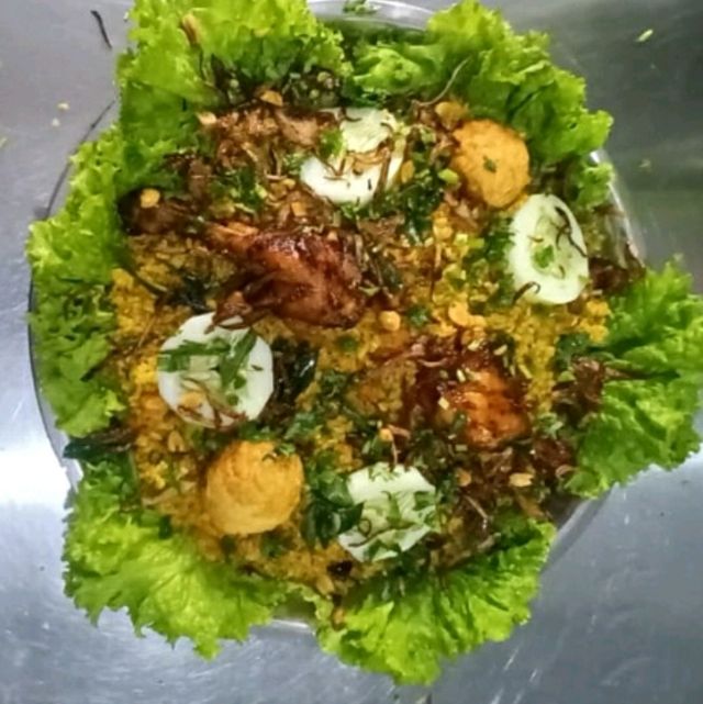 අලුත් දේ අරගෙන අපේ දේ රැකගෙන