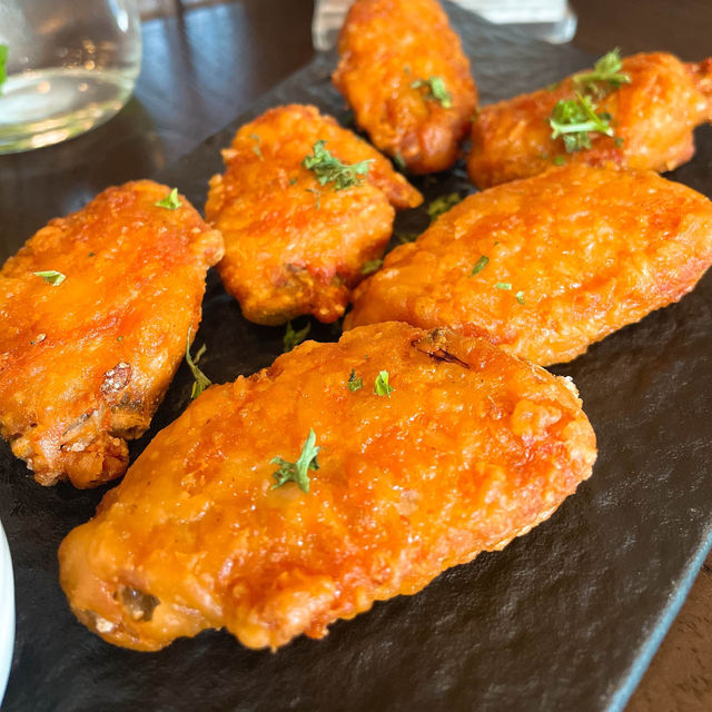 荃灣高質西餐廳🍕必食手工拉芝pizza