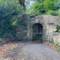 Have a look of this Beautiful autumn Park