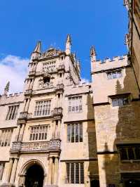 Exploring Oxford: The City of Dreaming Spires