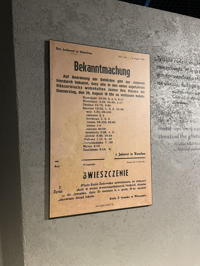 🇵🇱 Stepping Back in Time at Warsaw's POLIN Museum: A Must-See