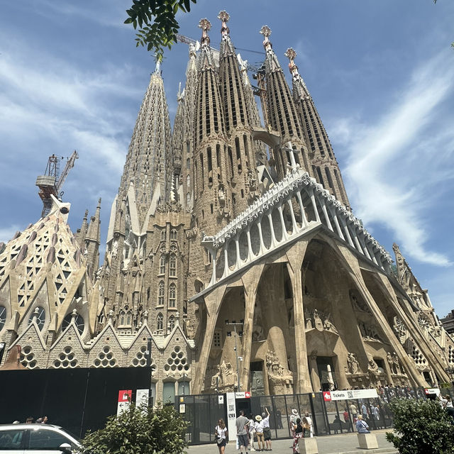 📍Barcelona, Spain 🇪🇸 
