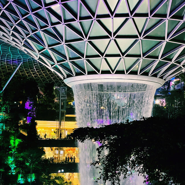 🚗 Ride-Sharing in Singapore: The Ultimate One-Day Backpacker Travel Hack 🇸🇬✨