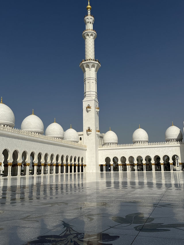 Sheikh Zayed Grand Mosque- Abu Dhabi