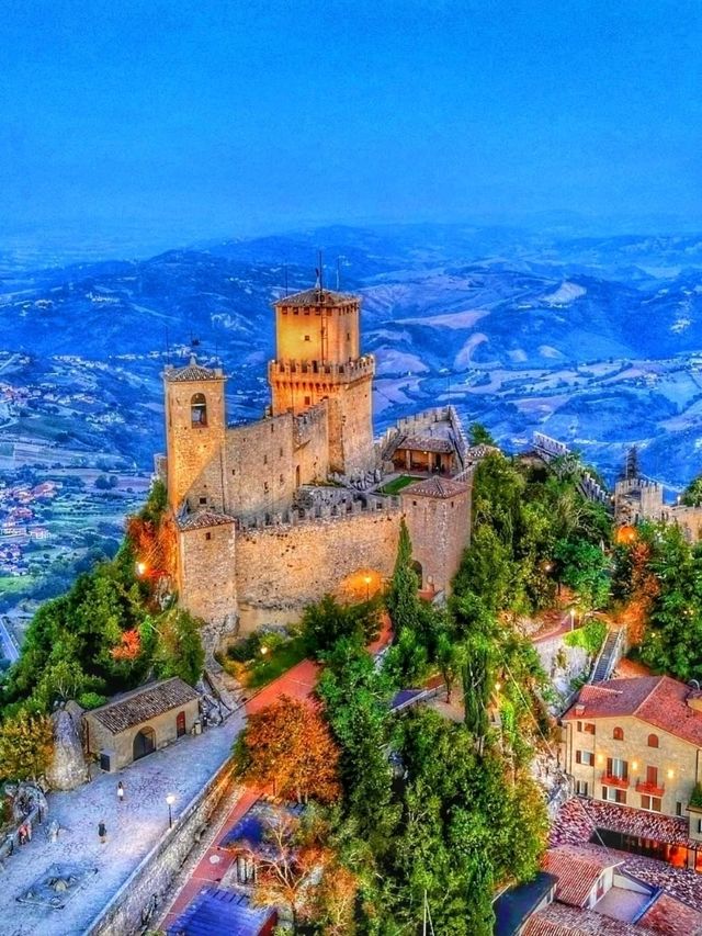 🏰🇸🇲 “Tiny Republic, Big History: My Day Exploring San Marino” 🏰🇸🇲 “Tiny Republic, Big History: My Day Exploring San Marino”